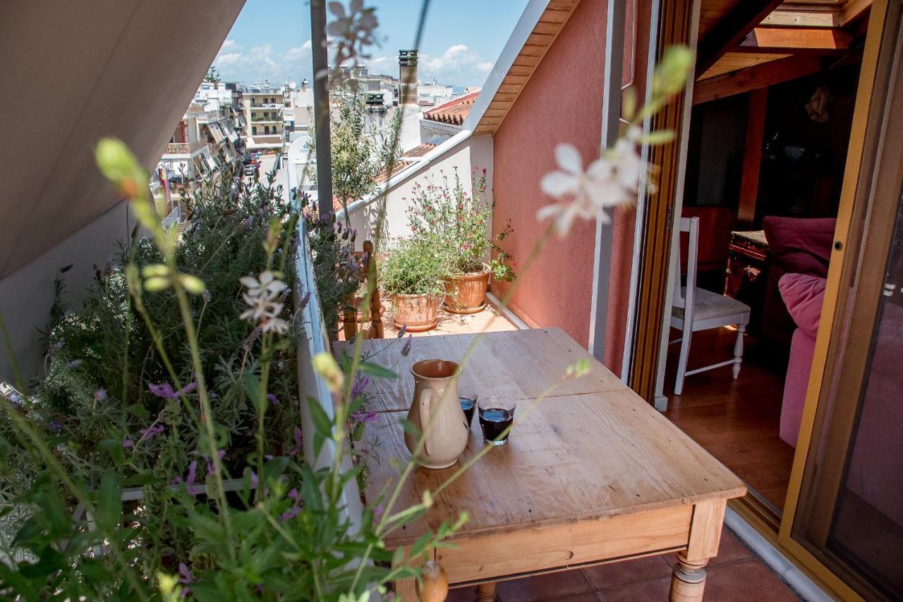 Country Style Attic In The Heart Of Preveza Apartman Kültér fotó